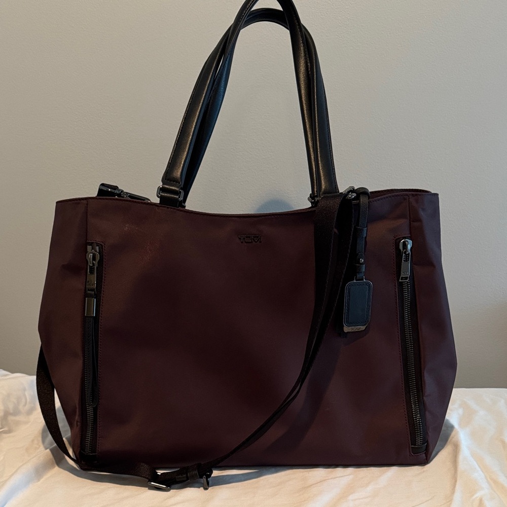 Tumi Plum Tote with Black Handles -Mint condition